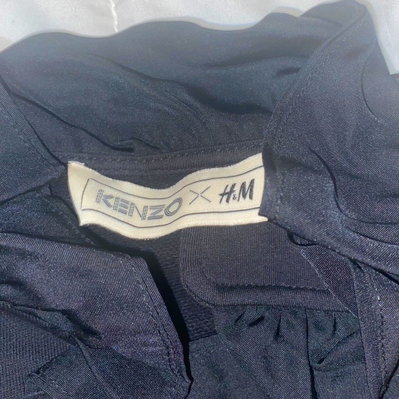 Kenzo Collection - Picture 2 of 2